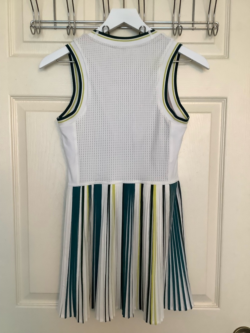 Lululemon Varsity Scoop-Neck Linerless Tennis Dress White Size 6 - Picture 4 of 11